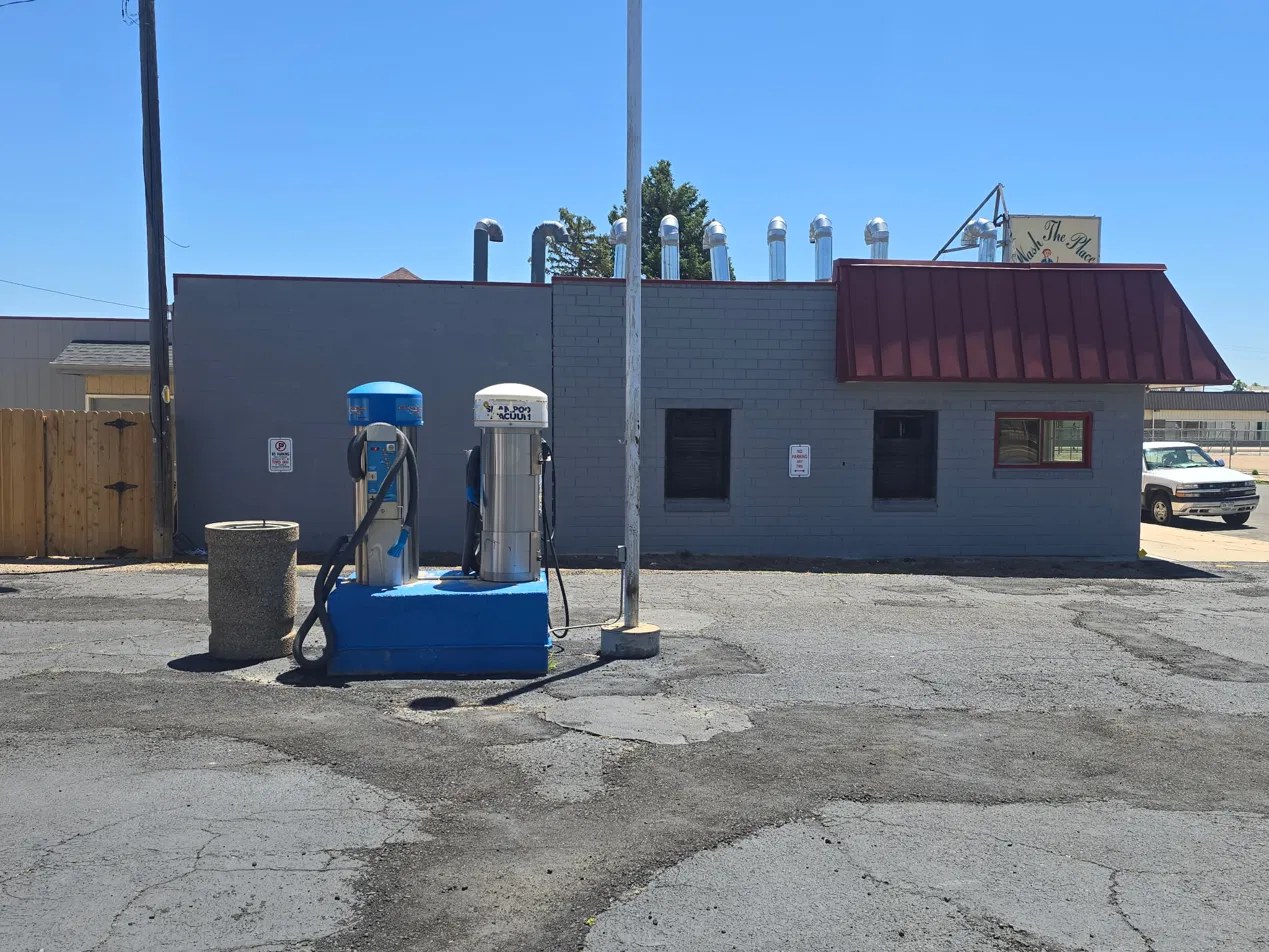 Vacuum and shampoo station at the car wash